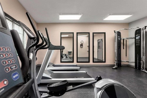 Country Inn & Suites by Radisson, Shreveport-Airport, LA image 5